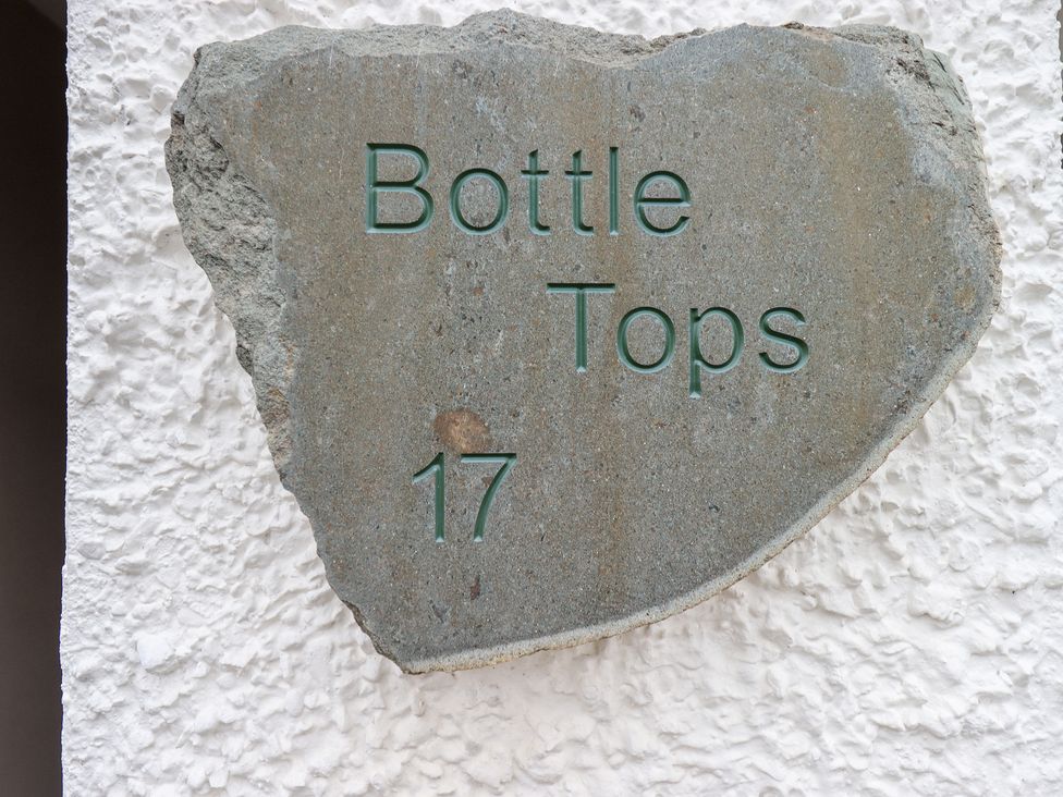 Bottle Tops - Lake District - 1125642 - thumbnail photo 3