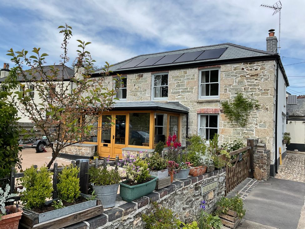 Woodbine Cottage - Cornwall - 1125773 - thumbnail photo 1