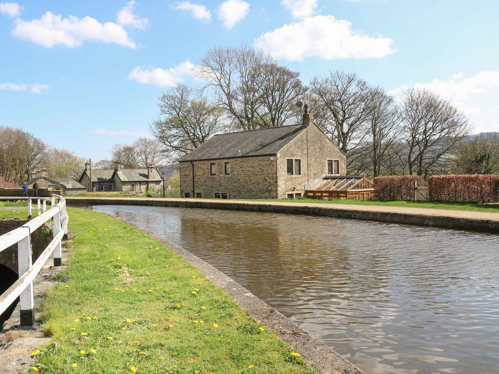 Canal View Cottage - Yorkshire Dales - 1125864 - thumbnail photo 24