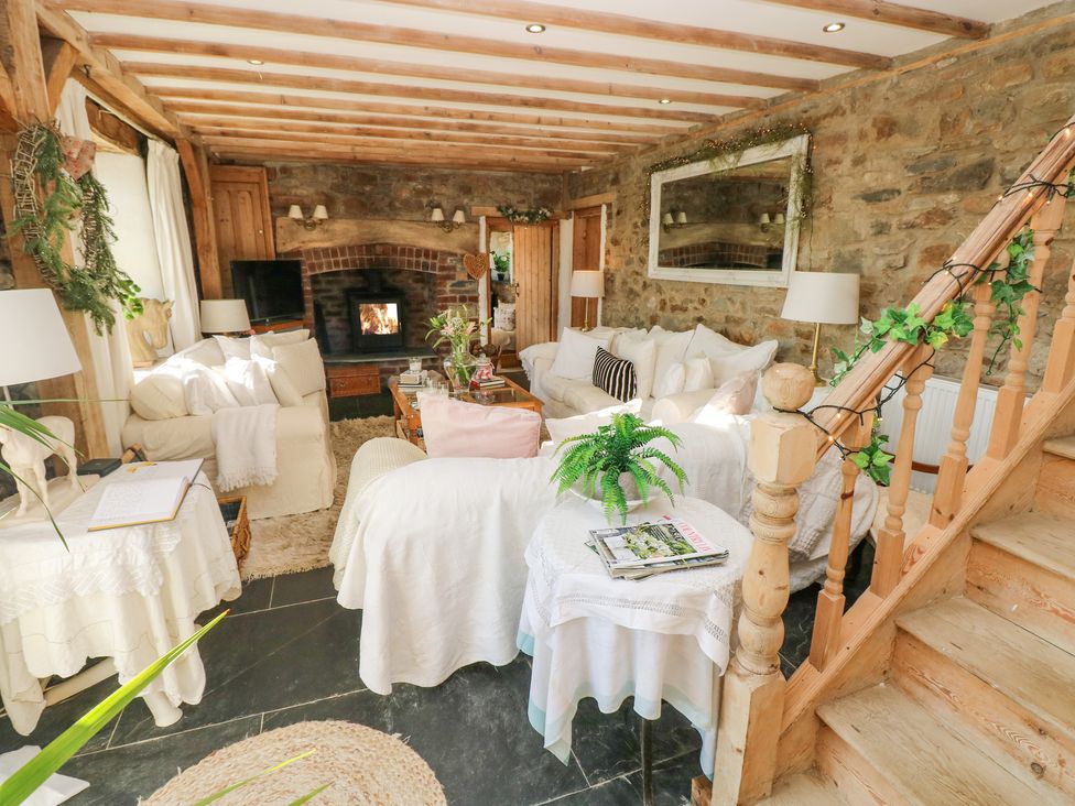 Rustic Period Country Farmhouse - South Wales - 1126255 - thumbnail photo 3