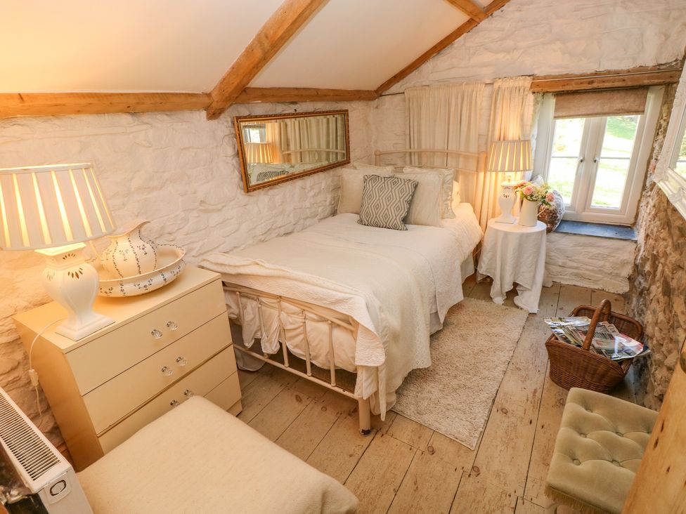 Rustic Period Country Farmhouse - South Wales - 1126255 - thumbnail photo 23