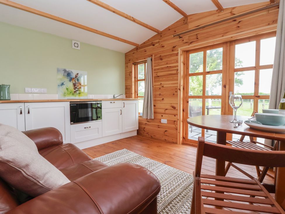 Maple Tree Lodge - North Yorkshire (incl. Whitby) - 1126815 - thumbnail photo 3