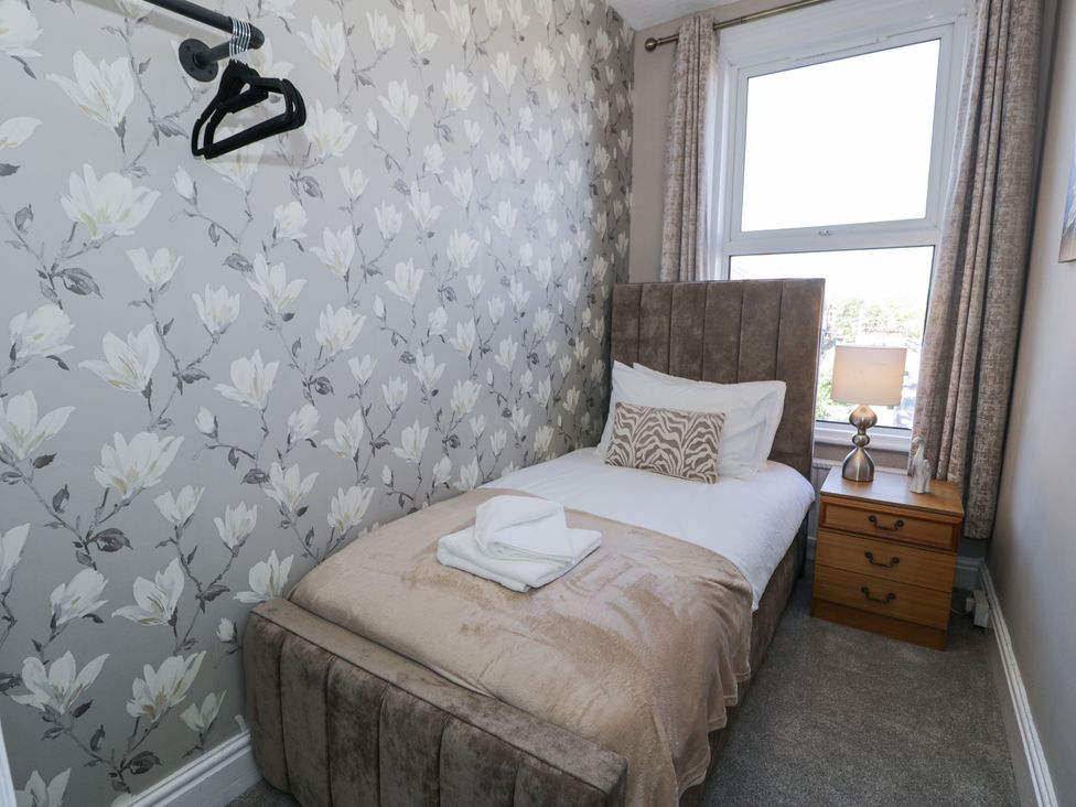 6 Canning Road - North Wales - 1127127 - thumbnail photo 12