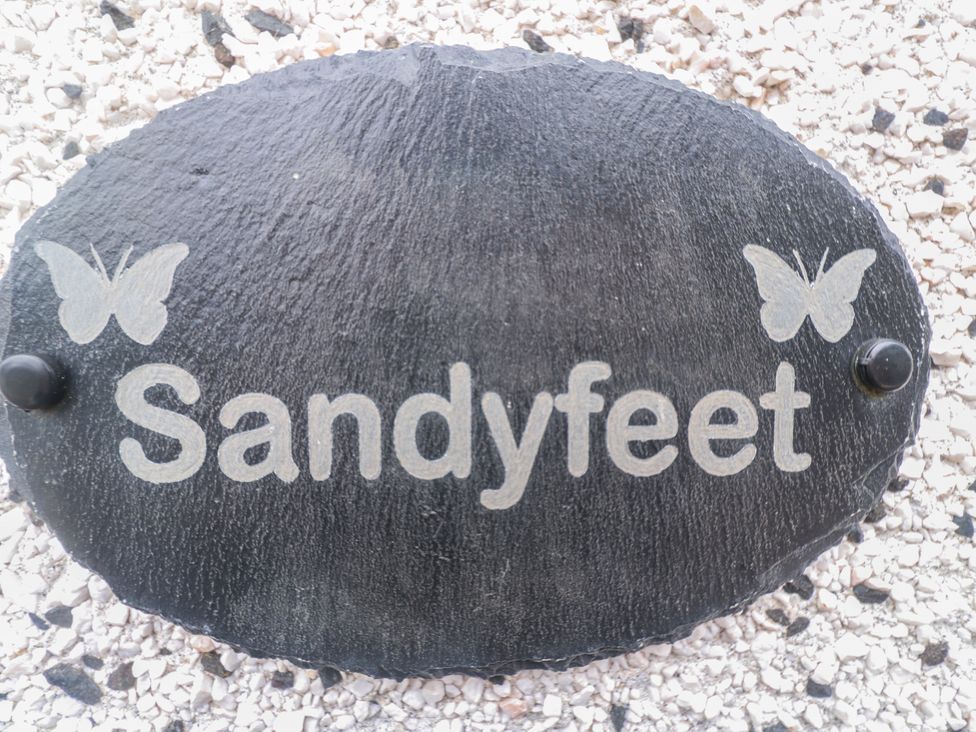 Sandyfeet - Cornwall - 1128149 - thumbnail photo 2