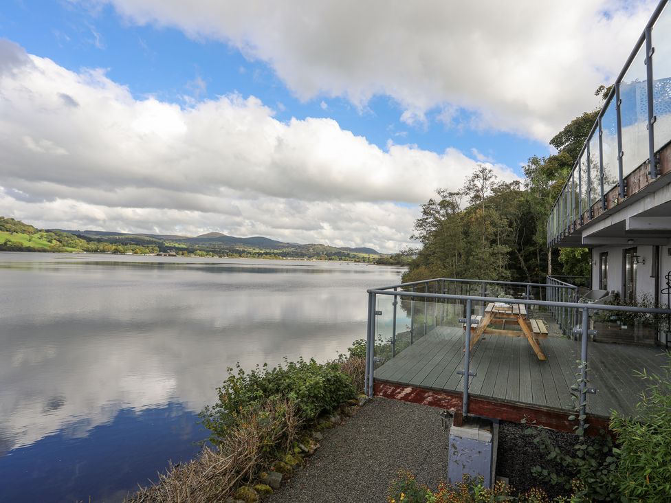 Drysgol Lakeside - Bala Lake - North Wales - 1128279 - thumbnail photo 3