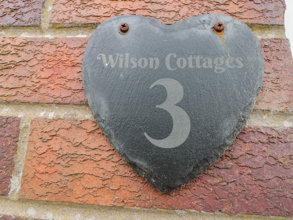 3 Wilson Cottages - North Yorkshire (incl. Whitby) - 1128458 - thumbnail photo 18