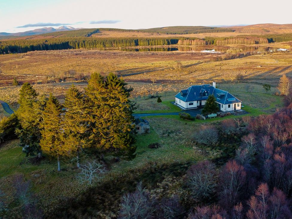 Challenger Lodge - Scottish Highlands - 1128542 - thumbnail photo 2