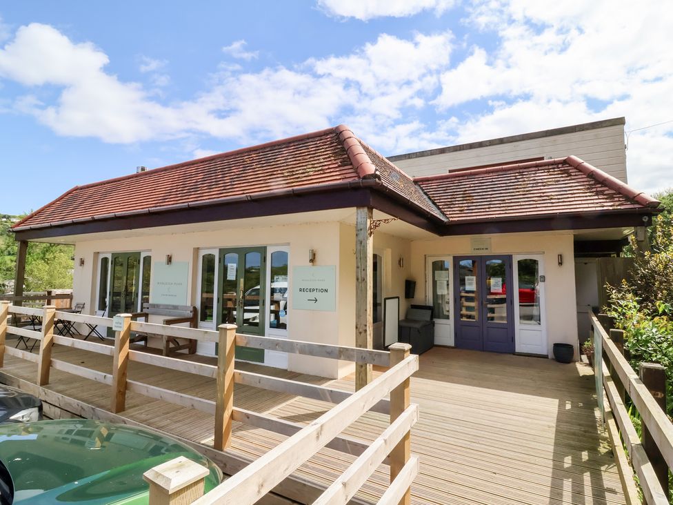 Chalet Log Cabin L2 - Devon - 1129364 - thumbnail photo 19