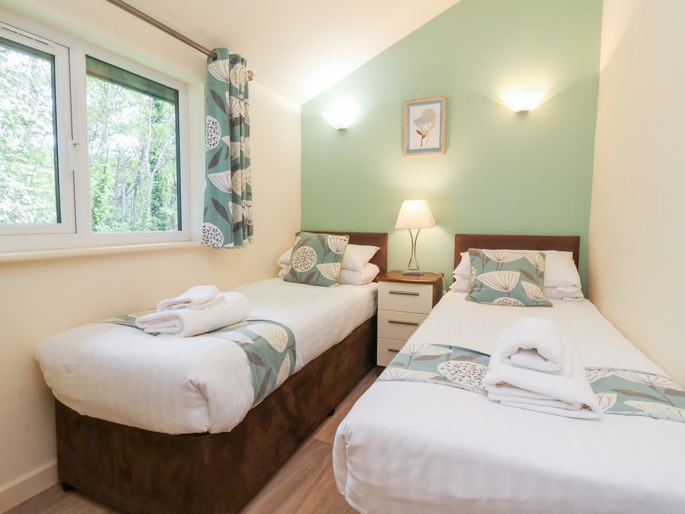 Chalet Log Cabin C8 - Devon - 1129366 - thumbnail photo 10