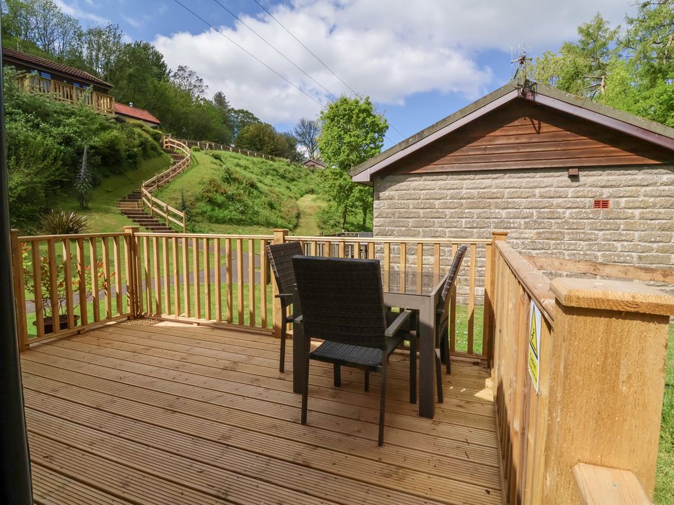 Chalet Log Cabin C8 - Devon - 1129366 - thumbnail photo 16