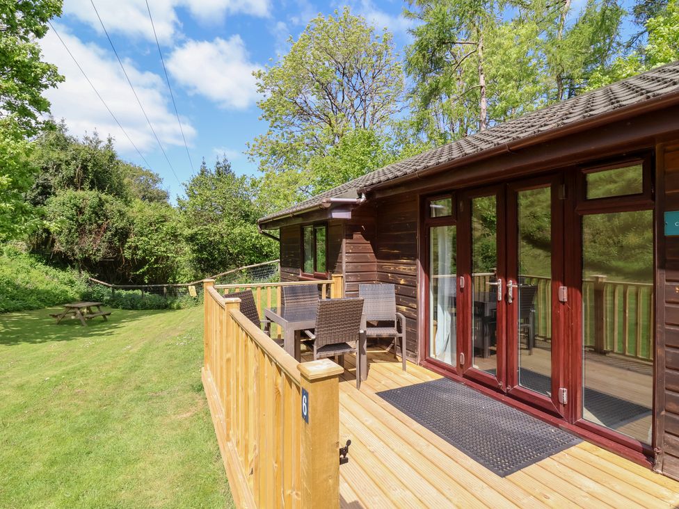 Chalet Log Cabin L6 - Devon - 1129369 - thumbnail photo 2