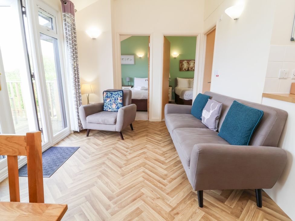 Chalet Log Cabin L14 - Devon - 1129378 - thumbnail photo 5