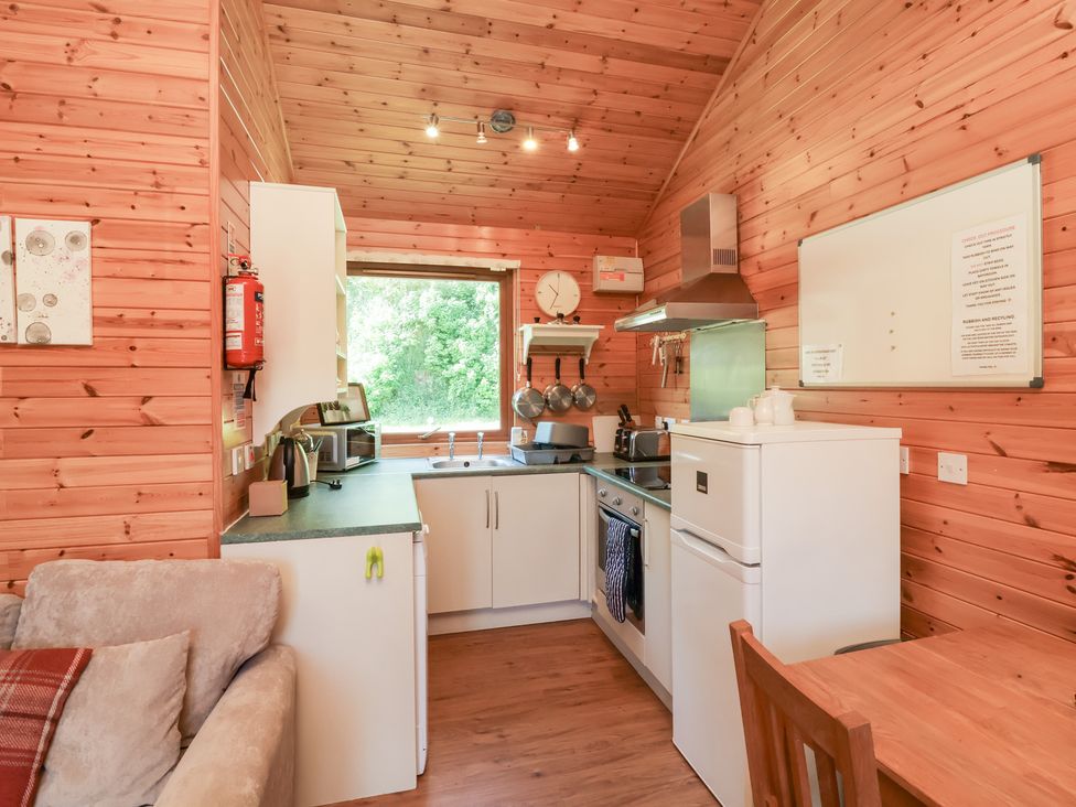 Chalet Lodge (Bunks) L1 - Devon - 1129383 - thumbnail photo 7