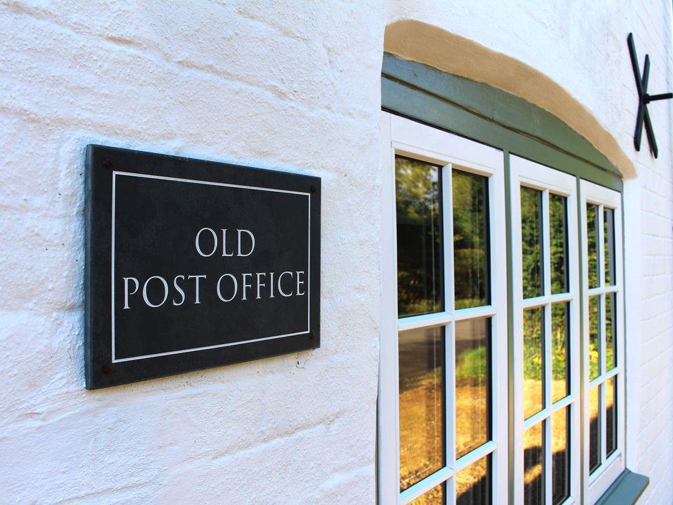 Old Post Office - Dorset - 1129395 - thumbnail photo 2