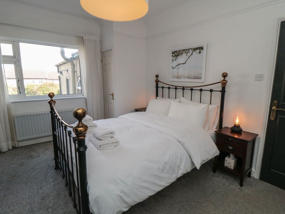 Top-Notch Flat - North Yorkshire (incl. Whitby) - 1129541 - thumbnail photo 12