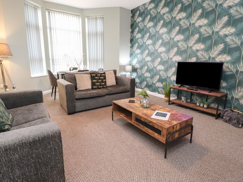 Apartment 2 @ Blackpool Sleepover - Lake District - 1129714 - thumbnail photo 3