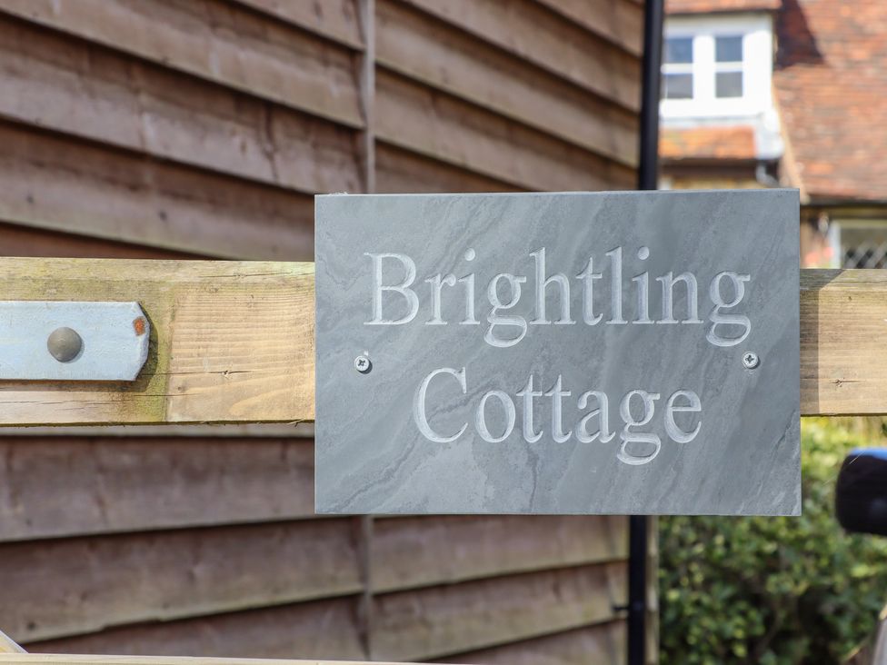 Brightling Cottage - Kent & Sussex - 1131708 - thumbnail photo 3