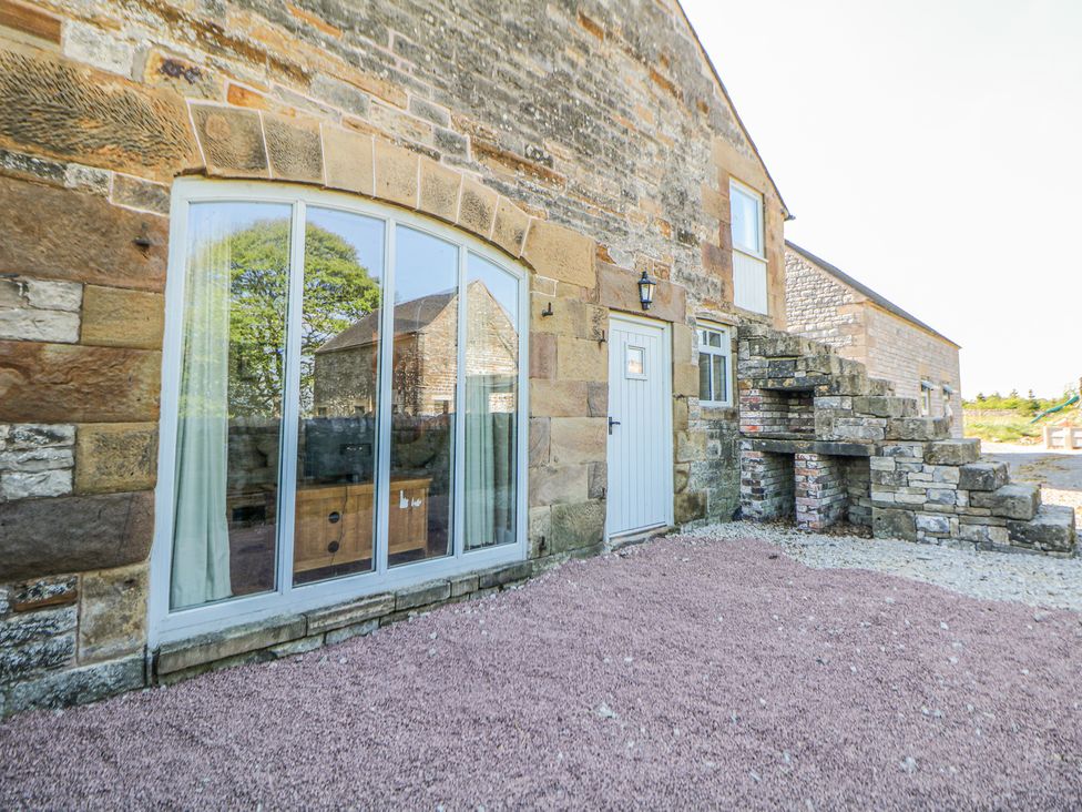 The Coach House at Mayfurlong Farm - Peak District & Derbyshire - 1132848 - thumbnail photo 2