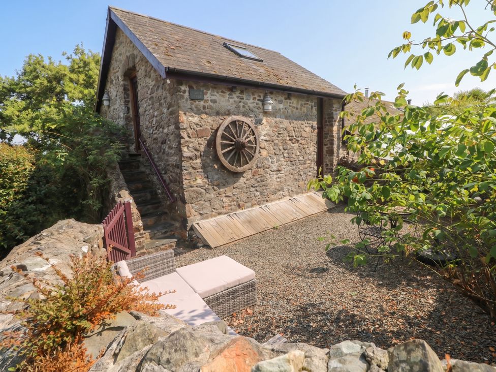 Coach House - South Wales - 1133637 - thumbnail photo 1