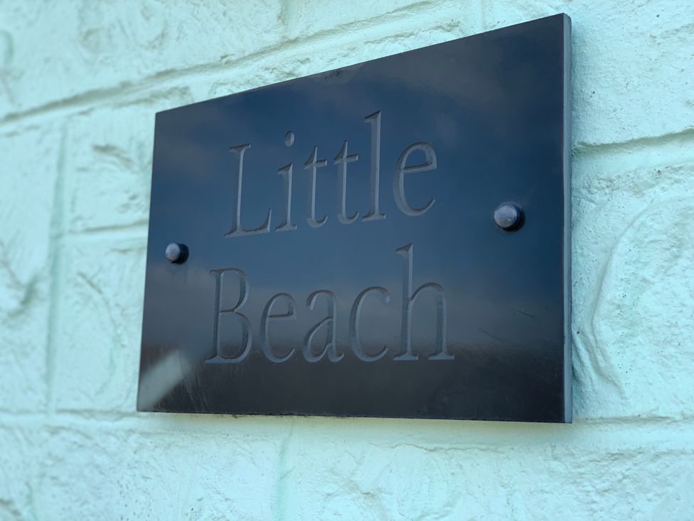 Little Beach - Isle of Wight & Hampshire - 1133680 - thumbnail photo 34