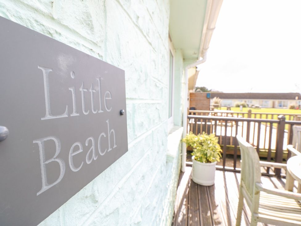 Little Beach - Isle of Wight & Hampshire - 1133680 - thumbnail photo 2