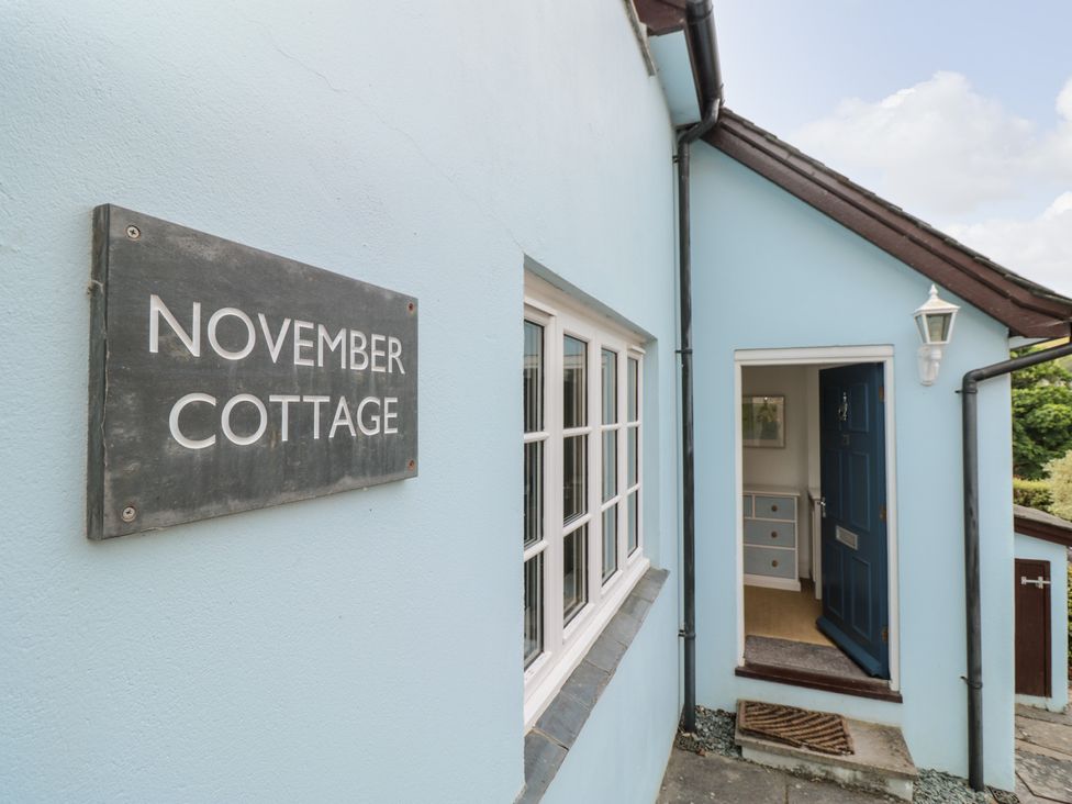 November Cottage - Devon - 1133940 - thumbnail photo 2