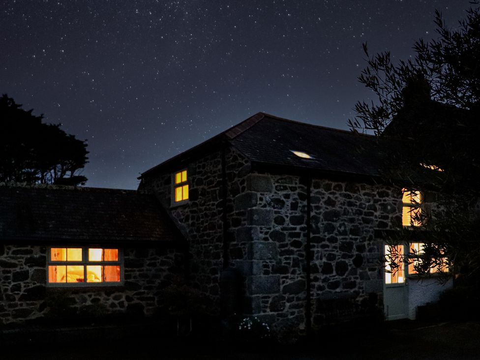 The Barn at Trevothen Farm - Cornwall - 1136058 - thumbnail photo 35