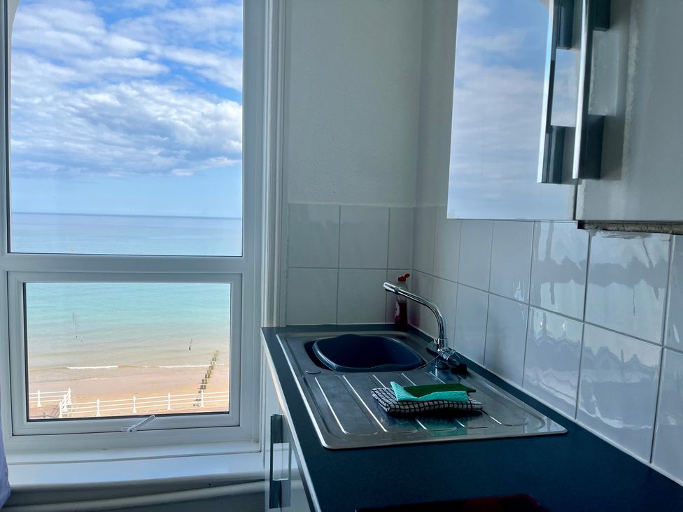 8 Beach View @ Beaconsfield House - North Yorkshire (incl. Whitby) - 1136905 - thumbnail photo 10