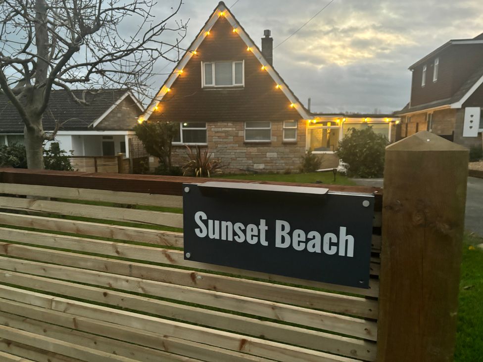 Sunset Beach - Isle of Wight & Hampshire - 1137280 - thumbnail photo 35