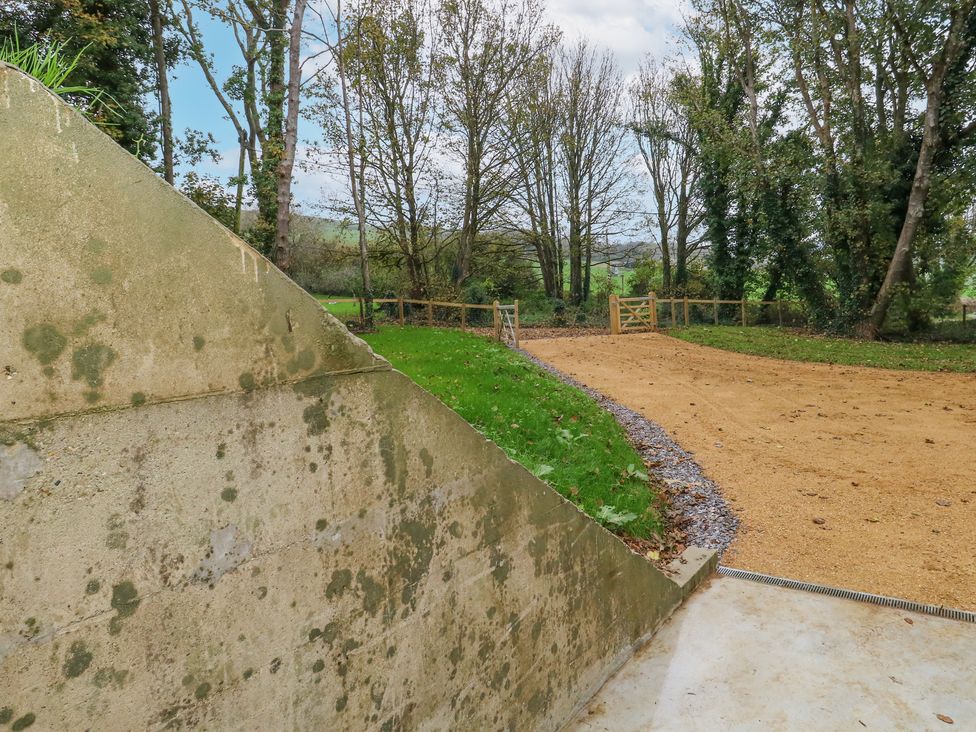 Standby Generator Bunker - Dorset - 1137374 - thumbnail photo 48