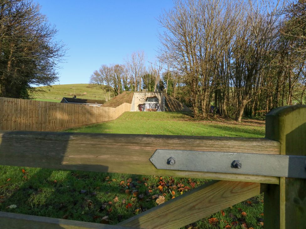 Standby Generator Bunker - Dorset - 1137374 - thumbnail photo 53