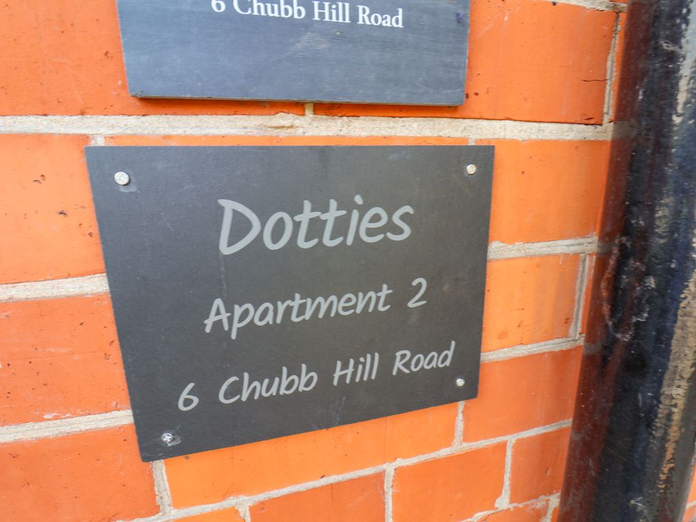 Dotties Apartment - North Yorkshire (incl. Whitby) - 1137628 - thumbnail photo 24