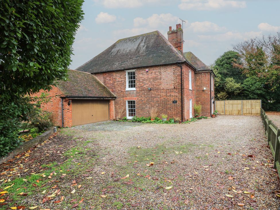 Chilton Manor House - Kent & Sussex - 1137845 - thumbnail photo 43