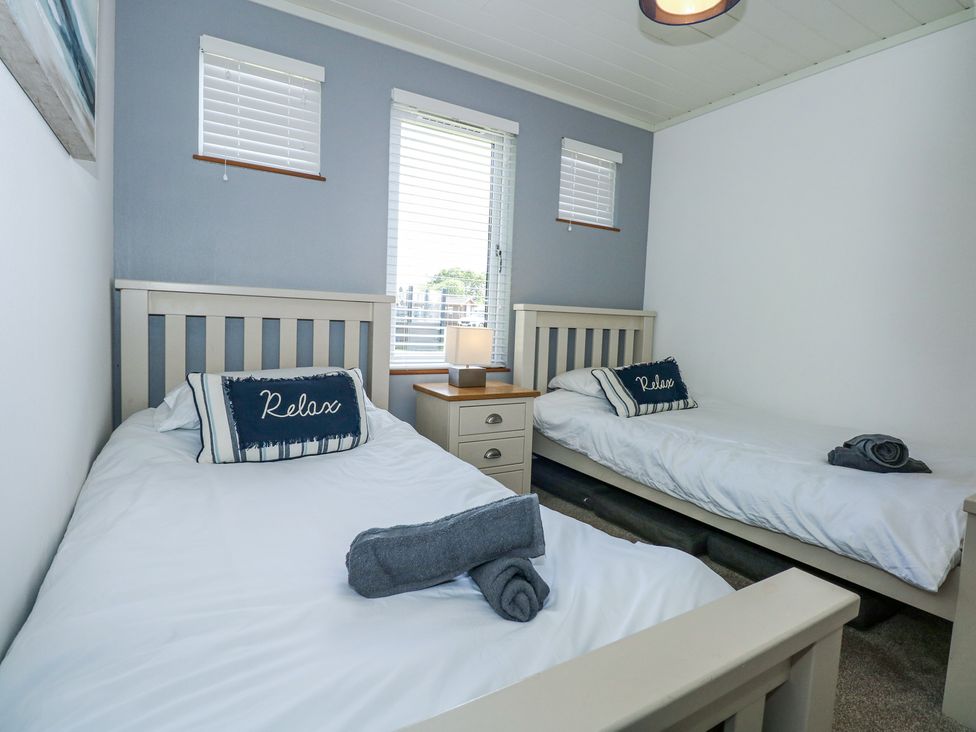 32 Sanctuary Lodge - North Wales - 1140205 - thumbnail photo 22
