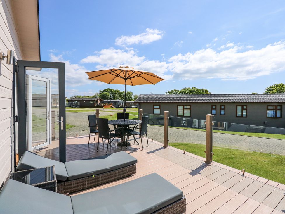 32 Sanctuary Lodge - North Wales - 1140205 - thumbnail photo 25