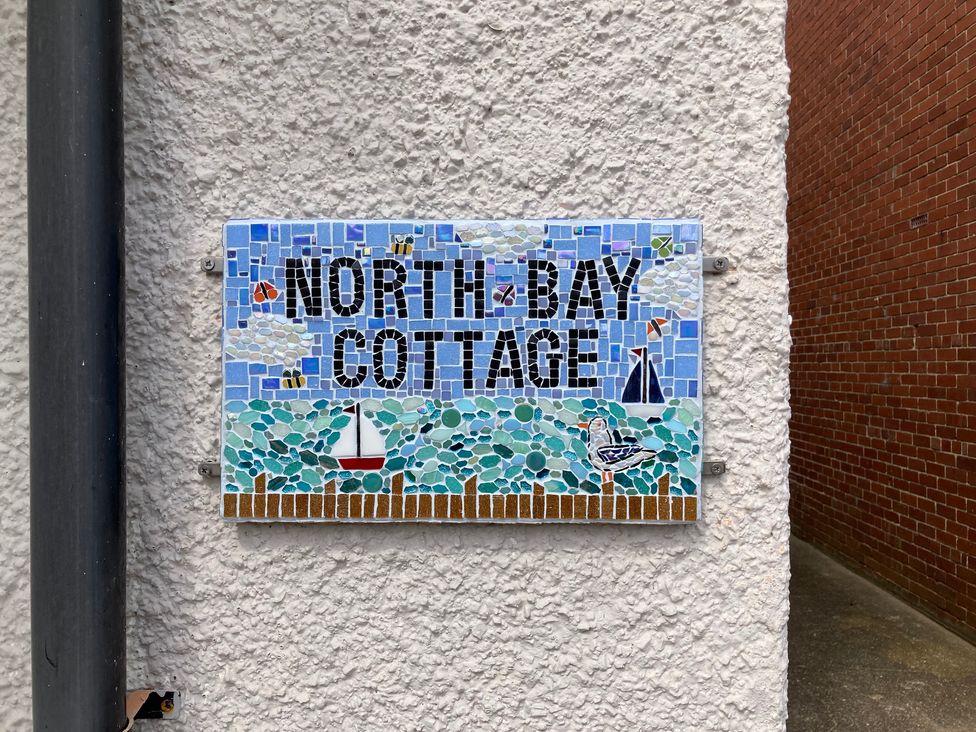 North Bay Cottage - North Yorkshire (incl. Whitby) - 1141593 - thumbnail photo 3