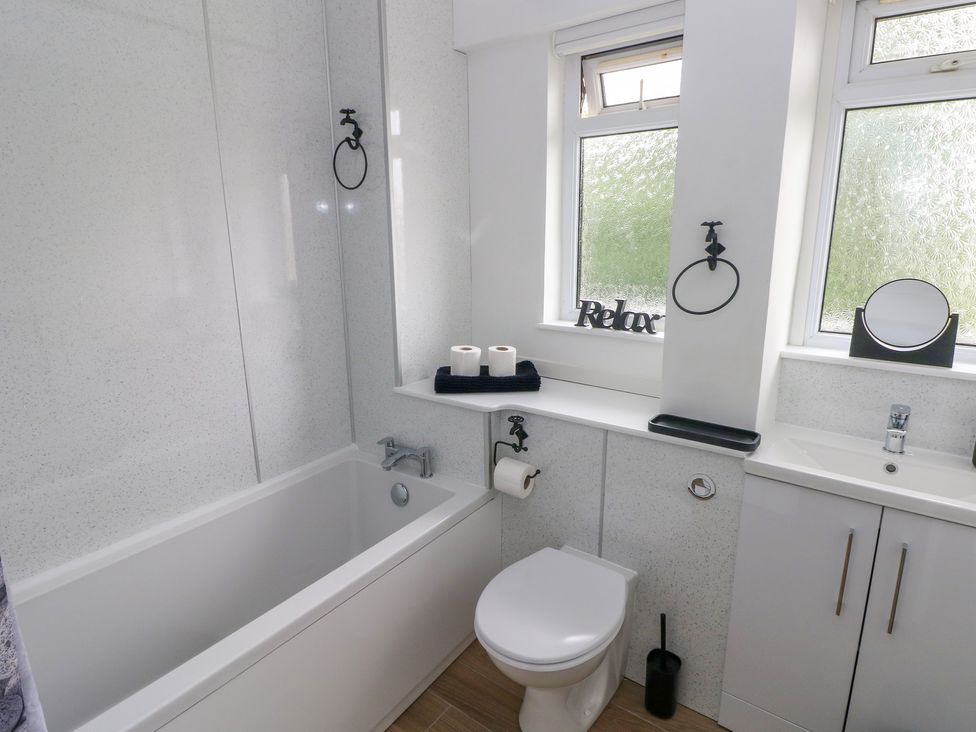 34 Croft Court - South Wales - 1141727 - thumbnail photo 13