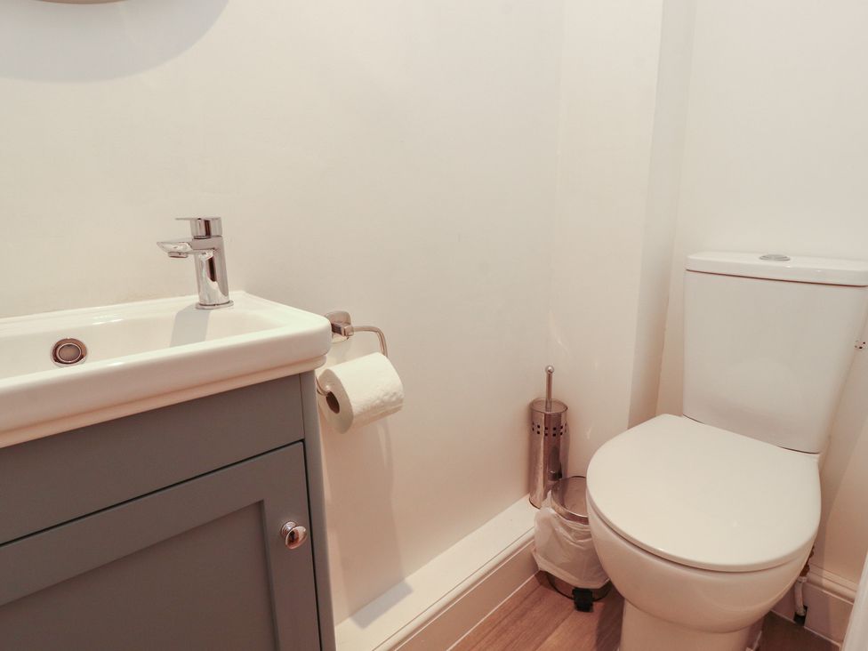 A bathroom with a sink and toilet at Silver How Ambleside