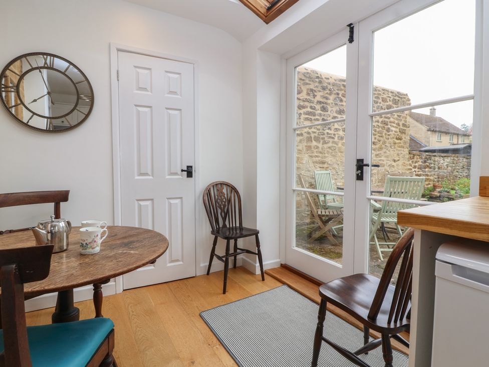 Two Towers Cottage - Somerset & Wiltshire - 1142091 - thumbnail photo 6