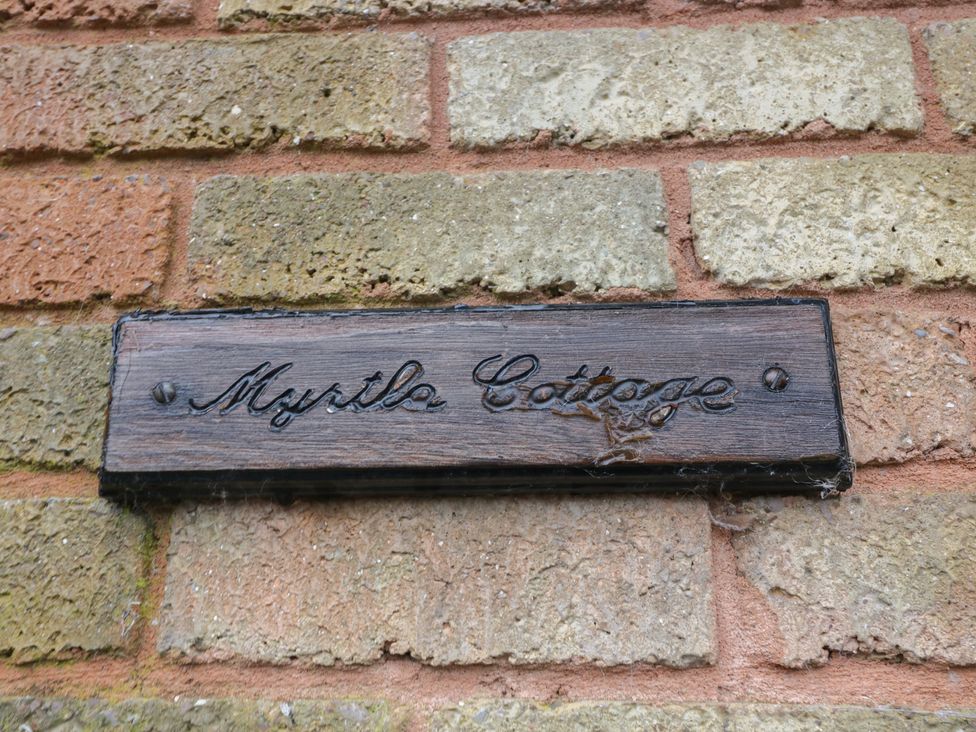 Myrtle Cottage - South Wales - 1142897 - thumbnail photo 24
