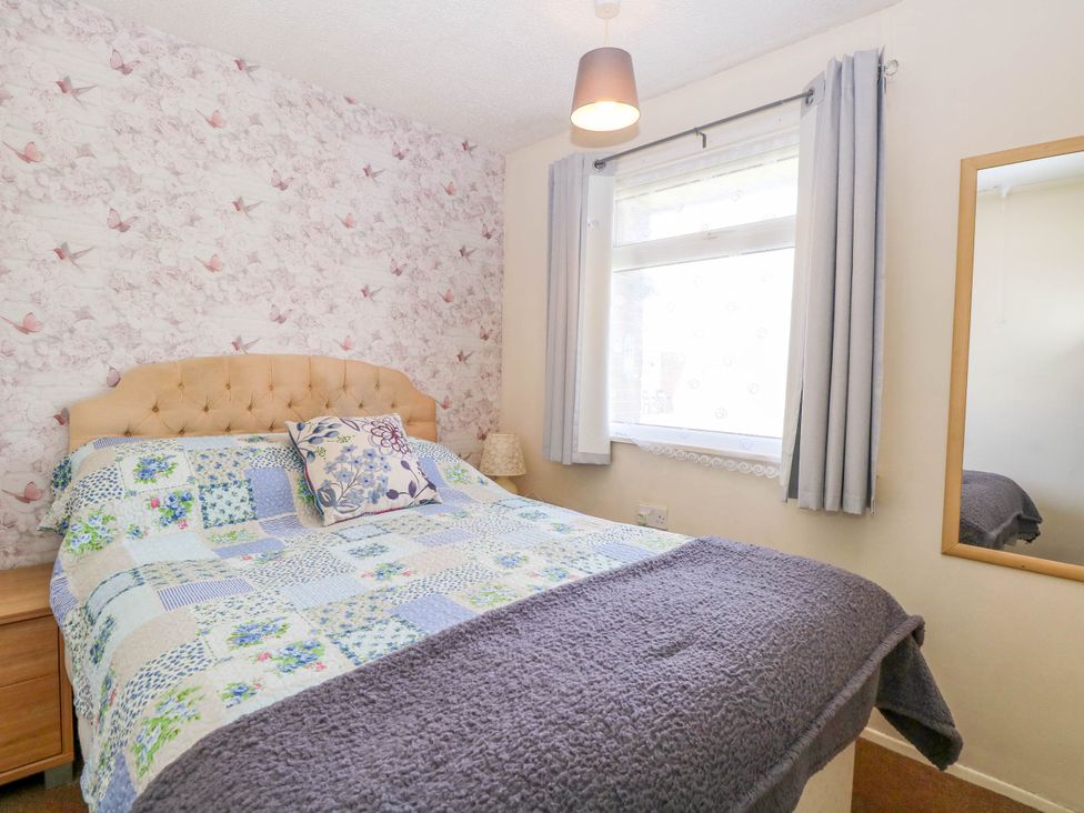 Chalet 156 - Norfolk - 1143309 - thumbnail photo 8