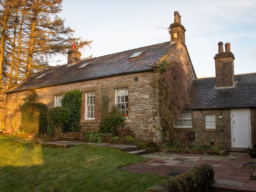 Station Masters House -  - 1144160 - thumbnail photo 3