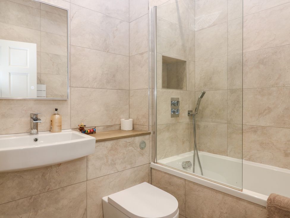 60E Wellgate - Scottish Lowlands - 1144163 - thumbnail photo 17