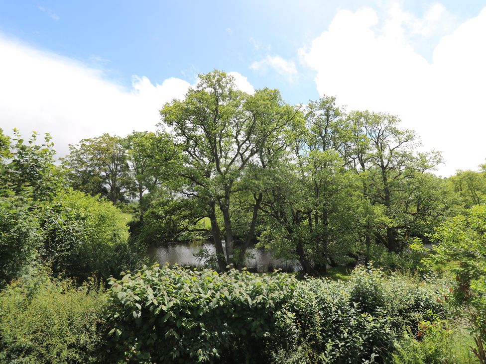 Nuthatch Cottage at Riverside Lodge - Mid Wales - 1144758 - thumbnail photo 3