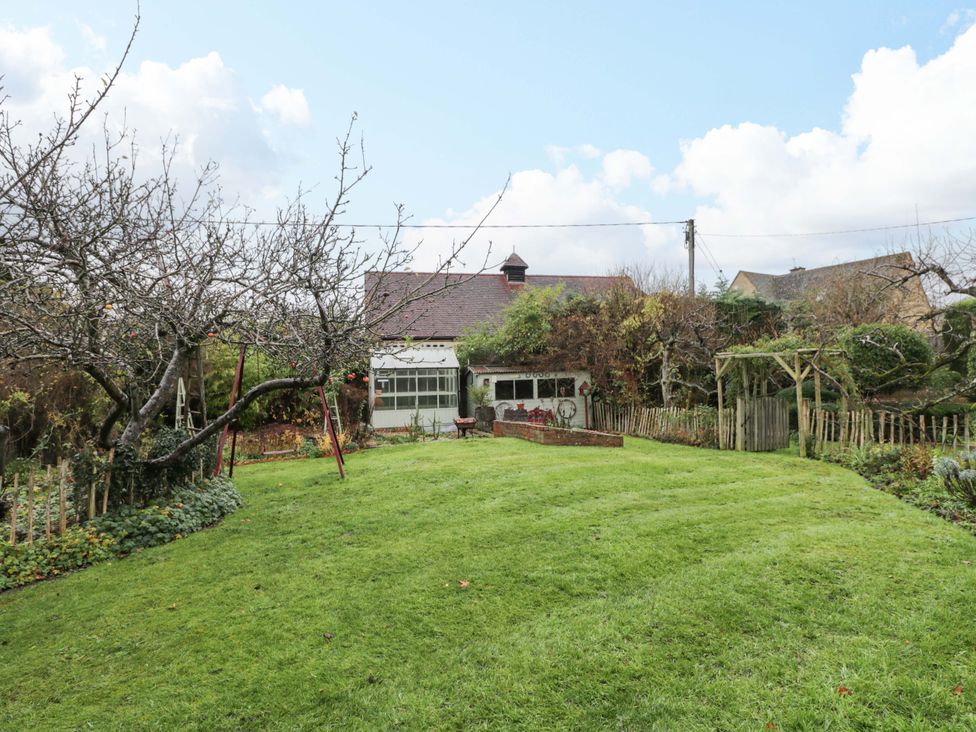 A garden with trees and grass at White House