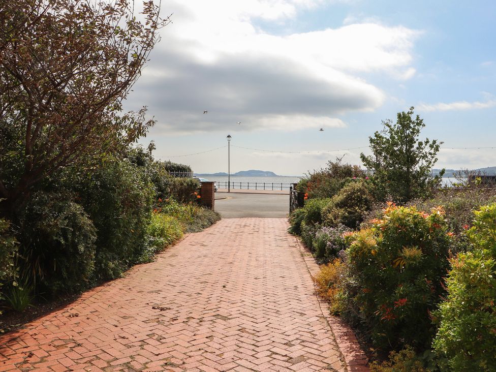 A pathway leading to the sea at The Old Rectory in Largs