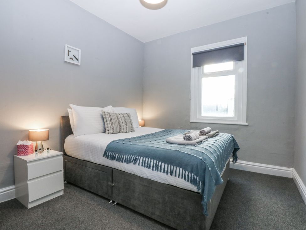 Penrhyn Arms Apartment - North Wales - 1145381 - thumbnail photo 14