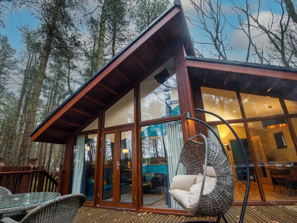 Glentress Forest Golden Oak Hideaway - Scottish Lowlands - 1147181 - thumbnail photo 2
