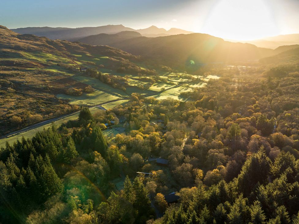 Beddgelert Golden Oak - freshly inspired design - North Wales - 1147190 - thumbnail photo 15