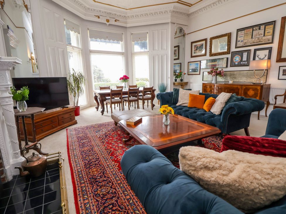 Ismay Lounge Apartment- Titanic Interest -  - 1147651 - thumbnail photo 9